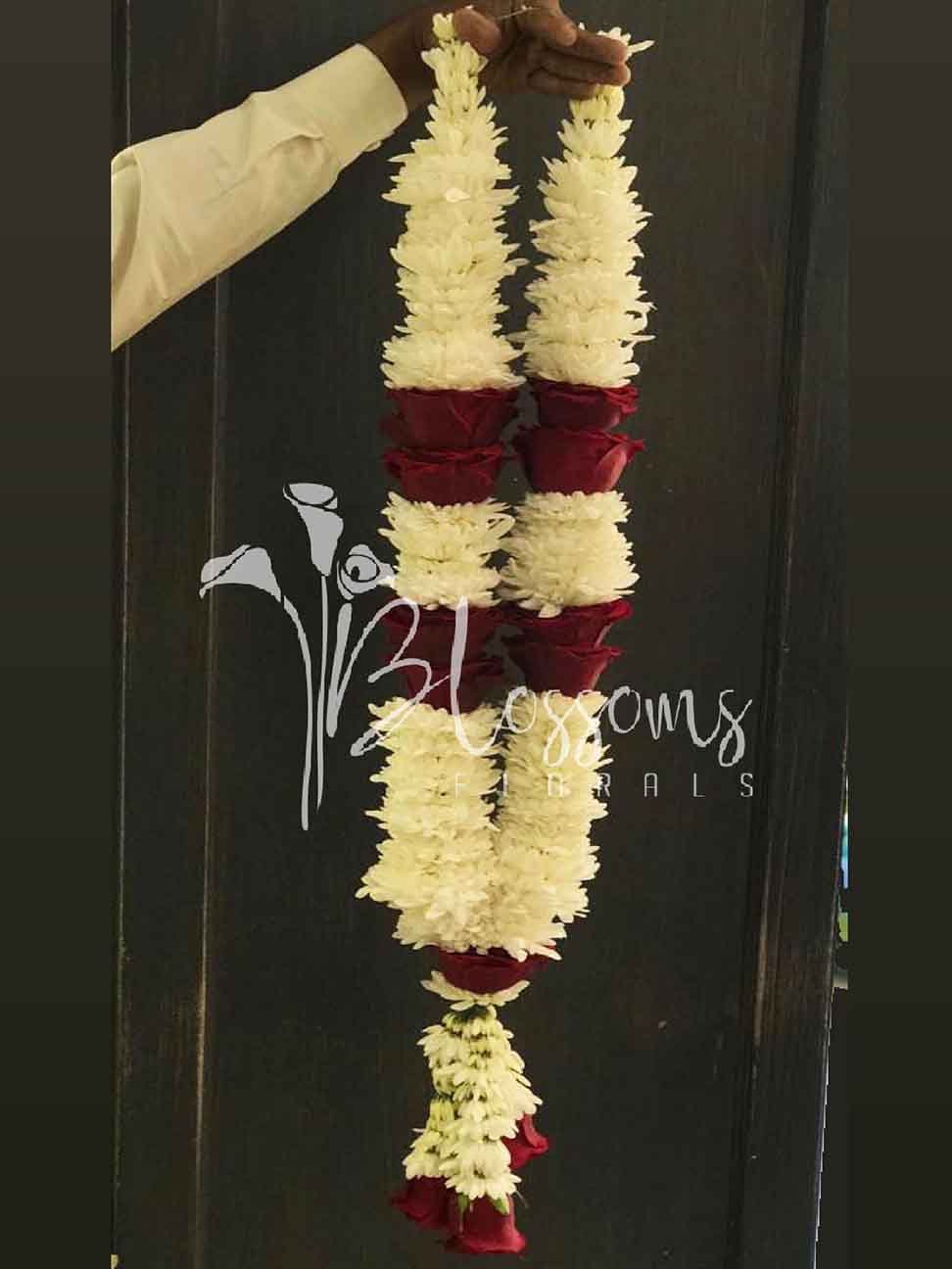 best room decor stores