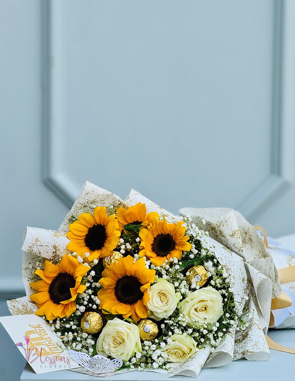 Shimmering Eid Garden