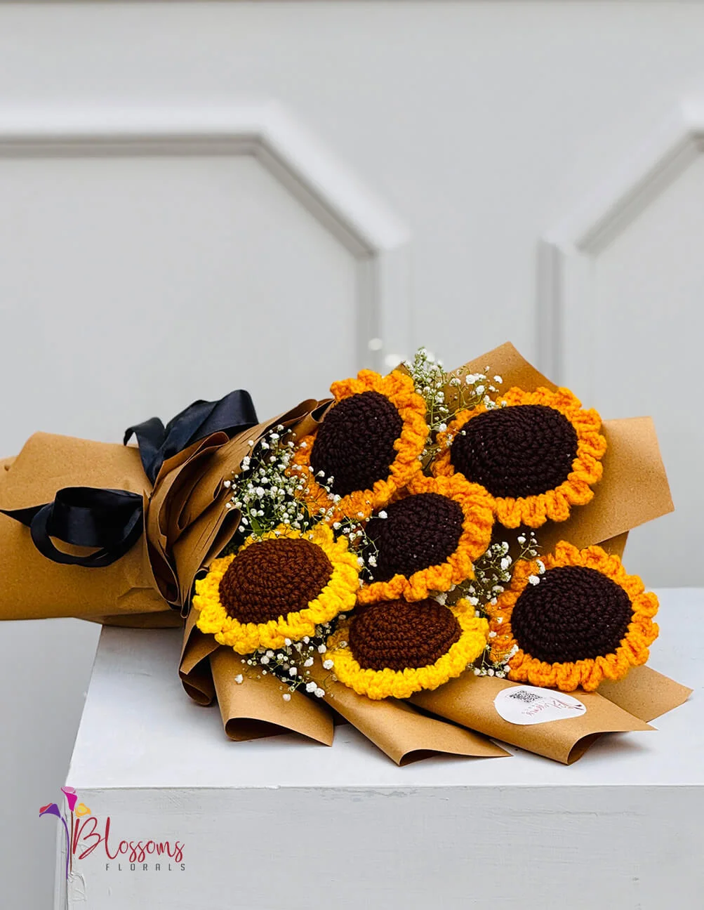 best room decor stores